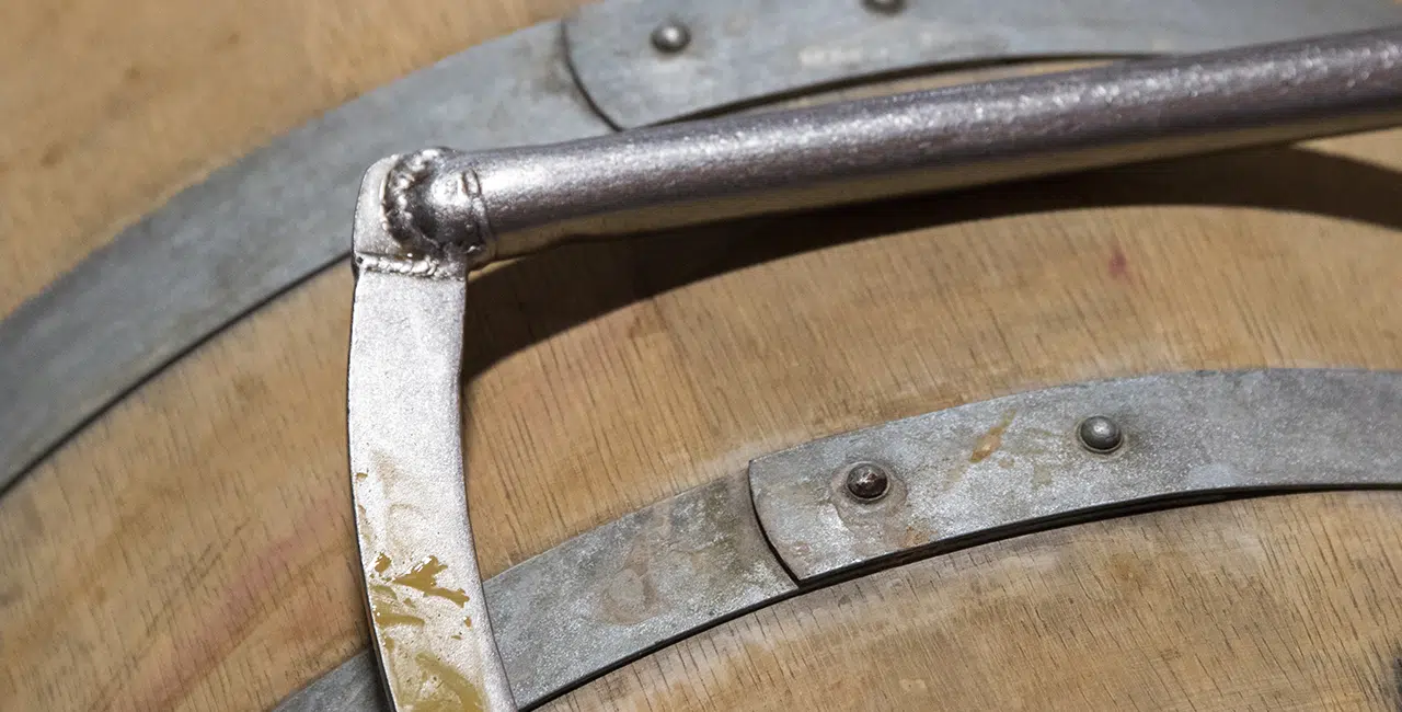 Angeberwissen Was bedeutet Bâtonnage? » Weinfreunde Magazin