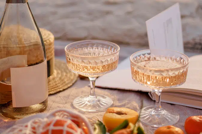 Picknick mit Orange Wine